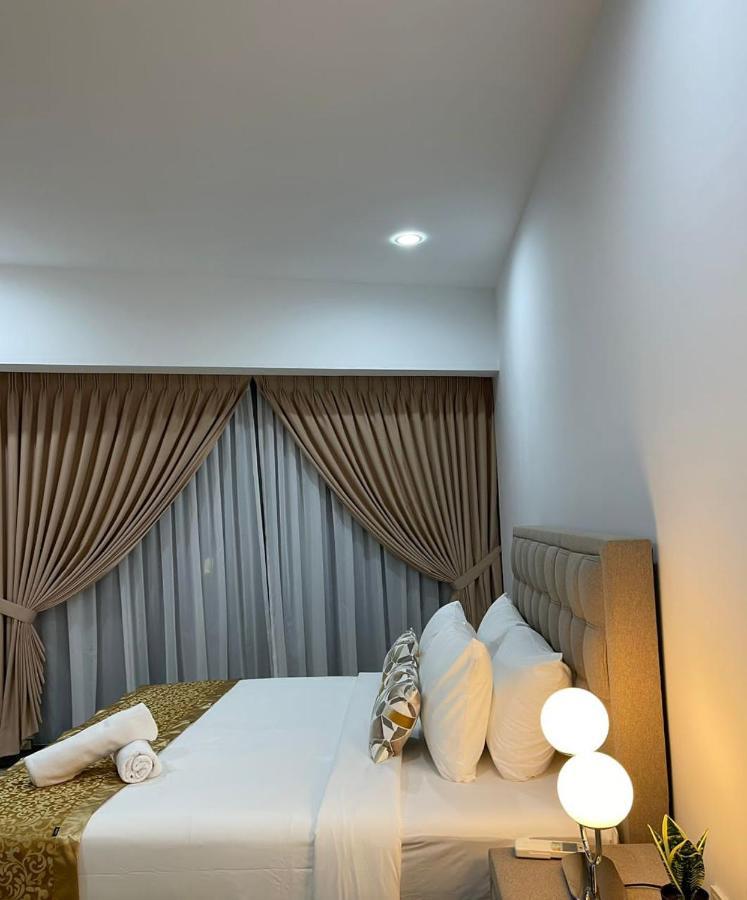 Eaton Residences Klcc By Bhs Kuala Lumpur Bagian luar foto