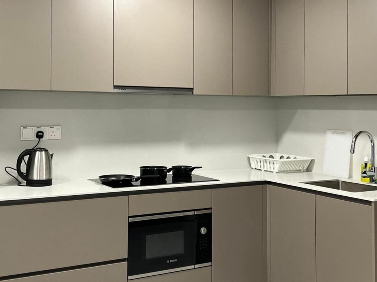 Eaton Residences Klcc By Bhs Kuala Lumpur Bagian luar foto