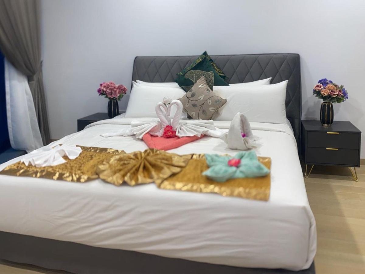 Eaton Residences Klcc By Bhs Kuala Lumpur Bagian luar foto